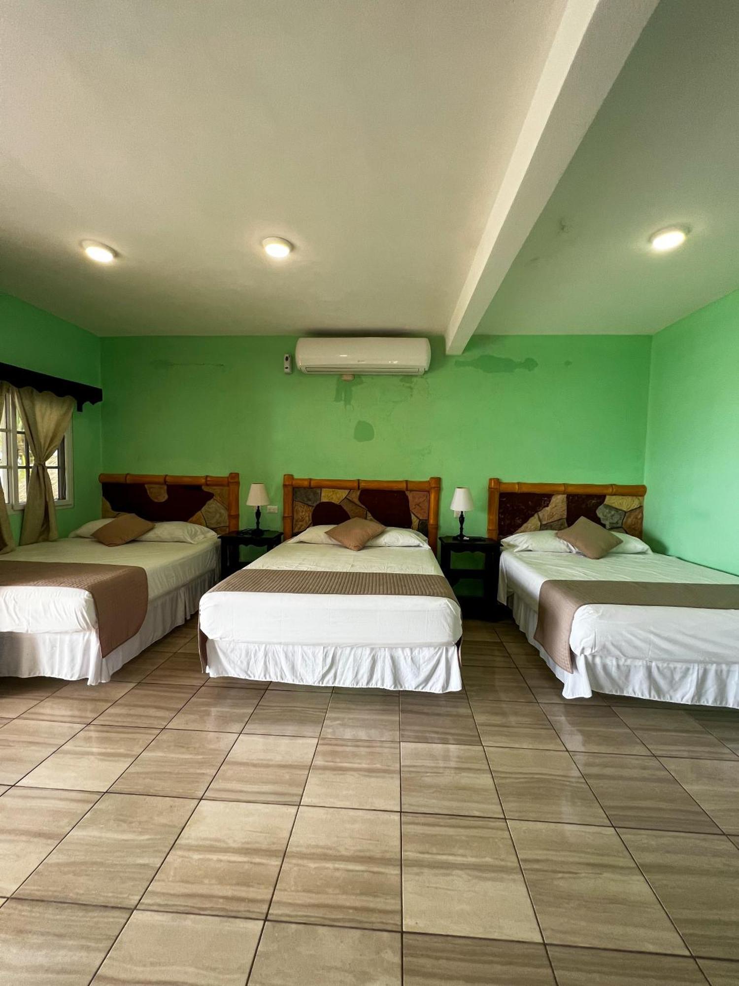 Hotel Pazifico En มอนเตริโก ภายนอก รูปภาพ