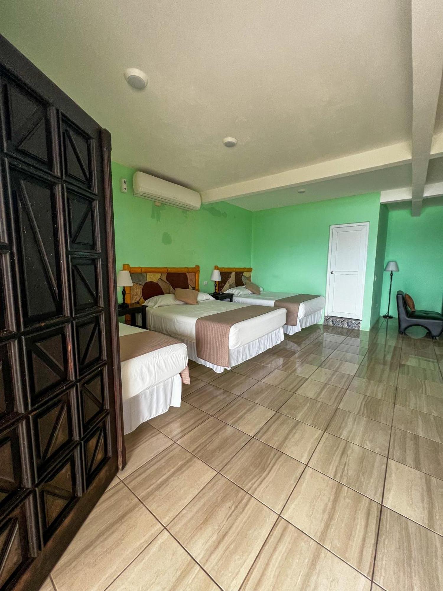 Hotel Pazifico En มอนเตริโก ภายนอก รูปภาพ
